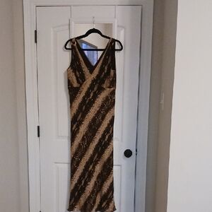 Donna Morgan 100% Silk Shelf Brown and Black Patterned Maxi Dress